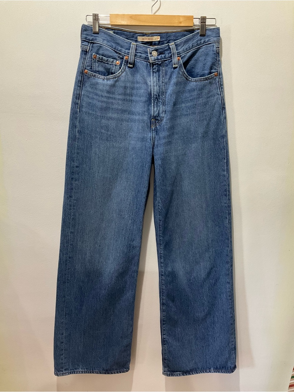 Levi's Women's Ribcage Wide Leg Size 28